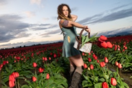 FLowerpower Model - Heidi Ward XLB Photography - Russell Chandler In honor of 420, I’m keeping it green with last week’s series shot in the Skagit Valley Tulip fields. Heidi is a artist and free spirit with a serious side. It’s “looks or the lifestyle” - she and her husband represent a new bohemian way of life. A honest beauty flowering in a sea of conformity and artificialness. Flowerpower, skagit, Tulips, skagit valley tulip festival, green, 420, flowers